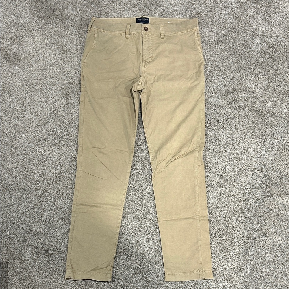 American Eagle Outfitters Men's Khaki Chinos